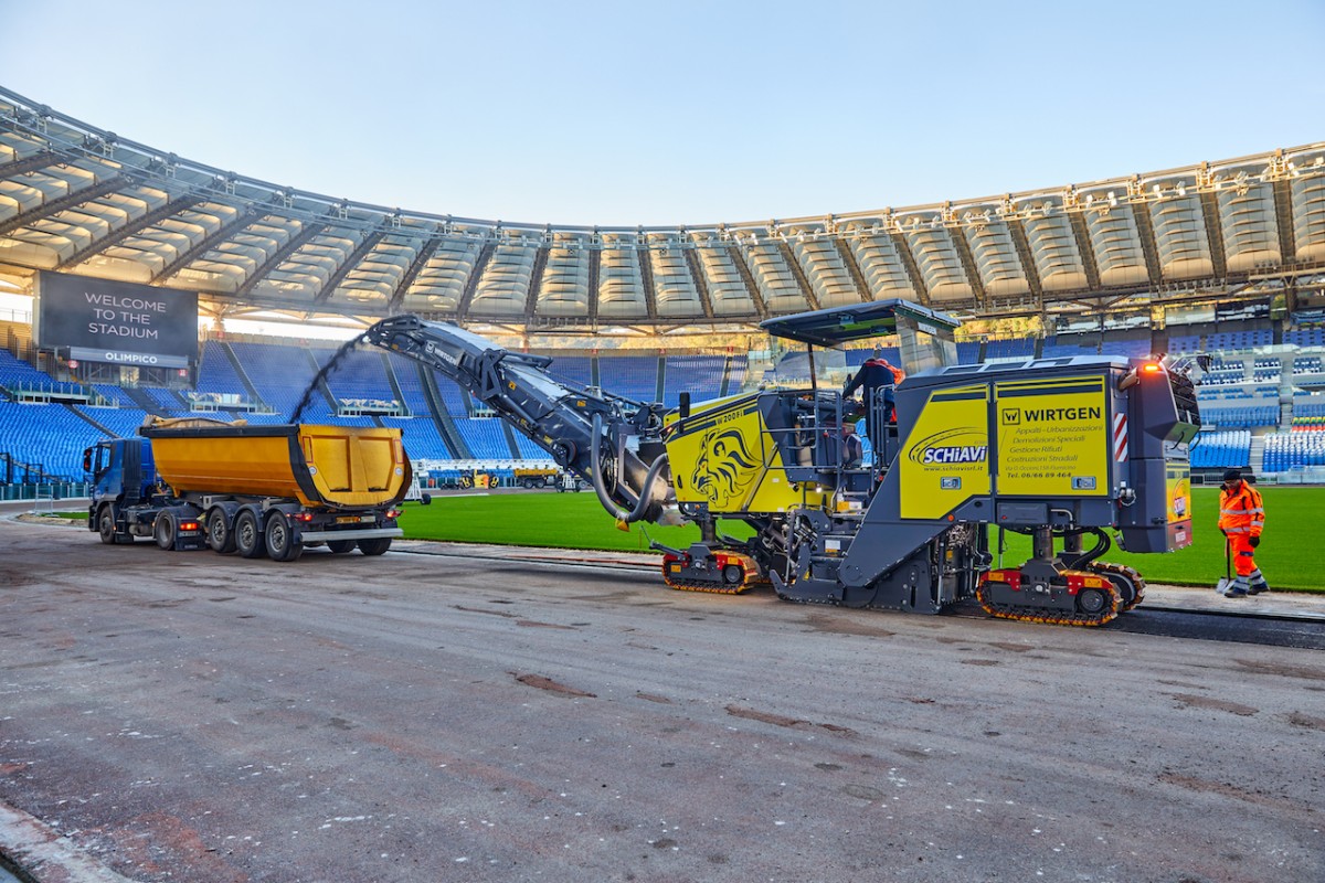 /storage/2023/08/wirtgen-w-200-fi-precision-for-new-track-records-in-romes-olympic-stadium_64e0a3a1d8215.jpg