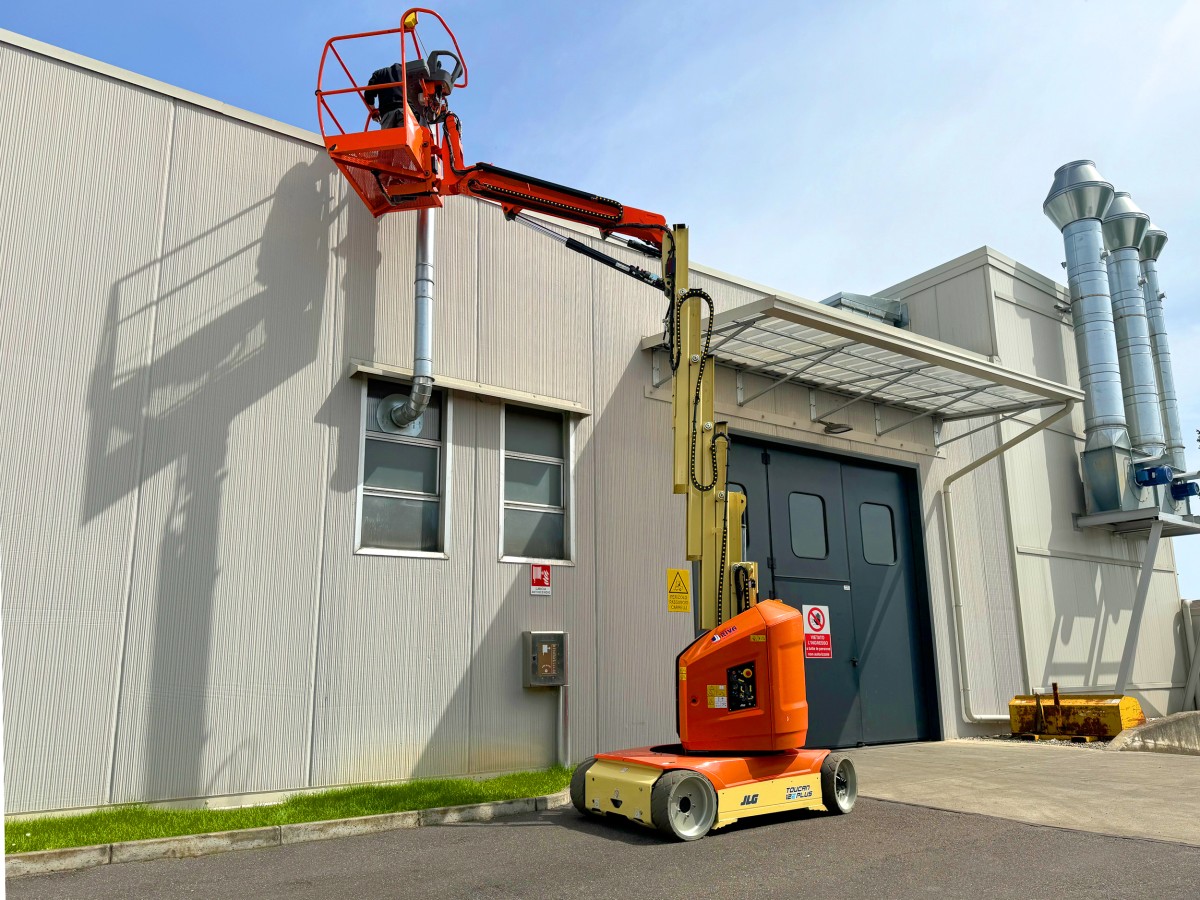 JLG e Riva Carrelli: sinergia per la logistica