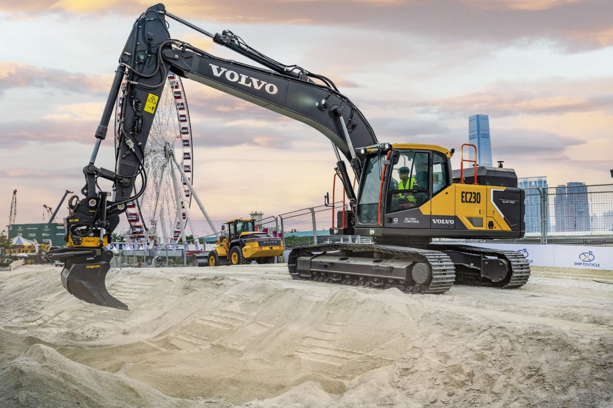 Volvo CE: the catalogue of Product Carbon Footprint