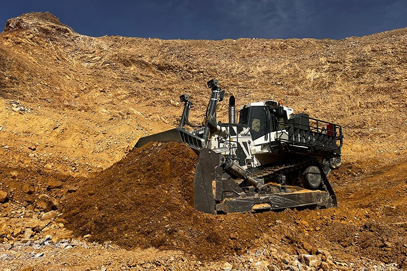 High efficiency and power output: Liebherr crawler dozer PR 776