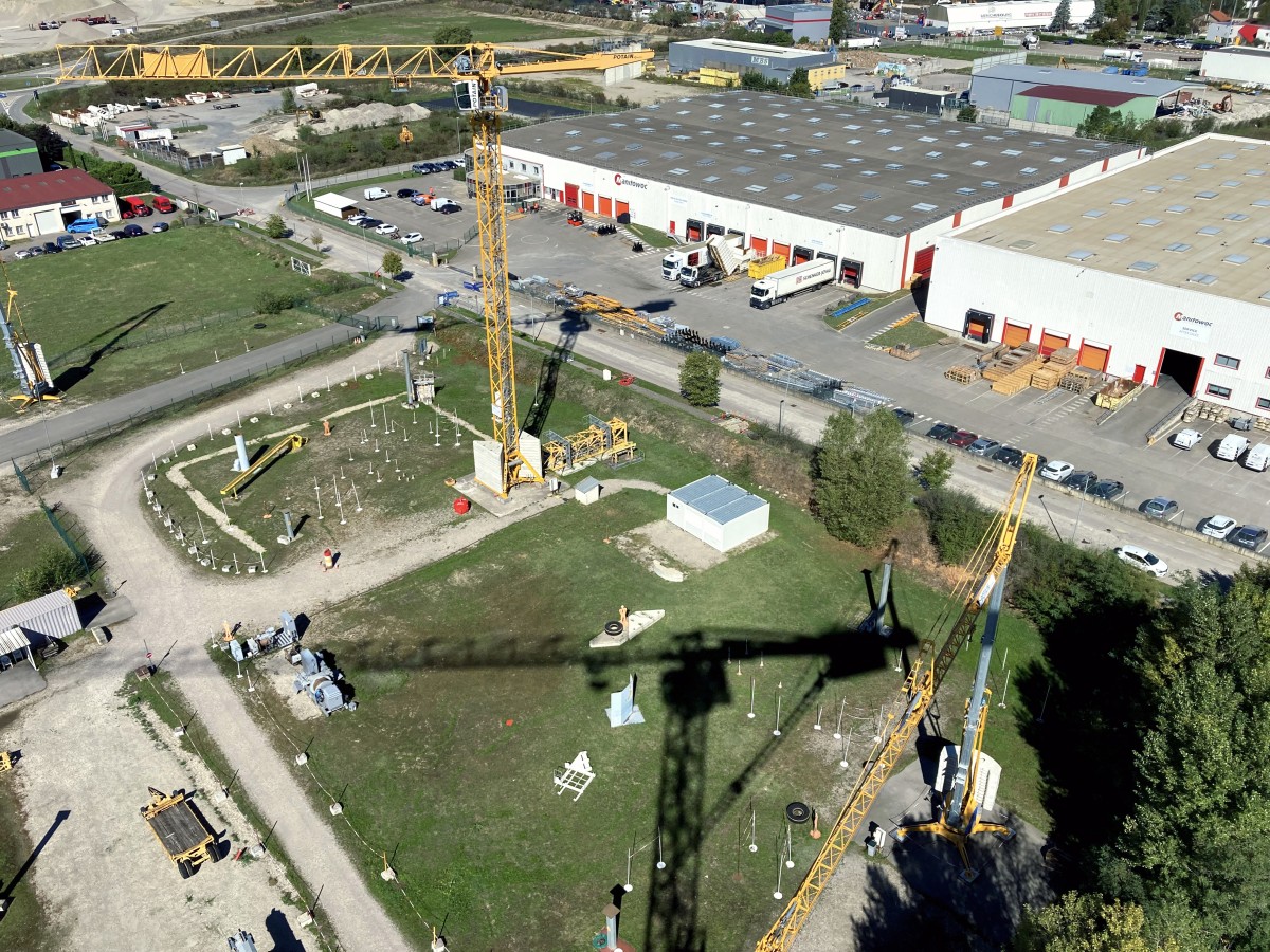 /storage/2024/08/potain-supports-frances-first-tower-crane-erector-diploma-program_66b34fc4318f8.JPG