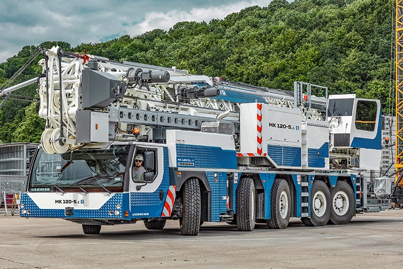 Liebherr lancia l'autogrù automontante MK 120-5.1