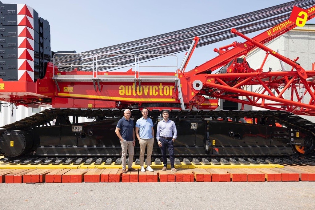 /storage/2024/10/autovictor-takes-delivery-of-three-tadano-cranes_6710b5f564e4d.JPG