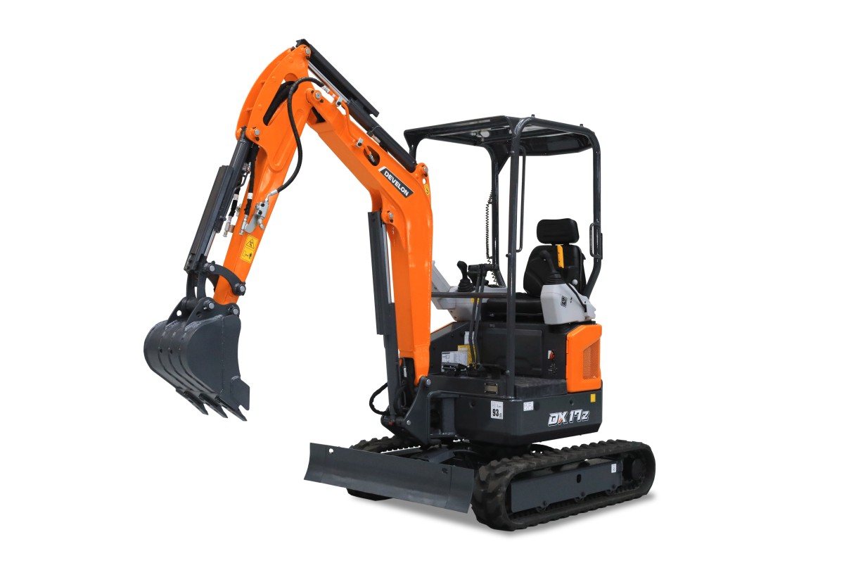 DEVELON presenta i nuovi miniescavatori DX17Z-7 e DX19-7