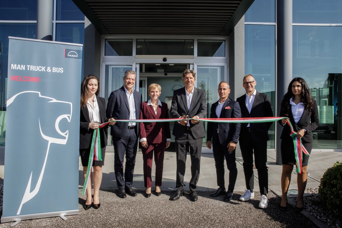 MAN Truck & Bus Italia inaugura il 9° MAN Center in Italia