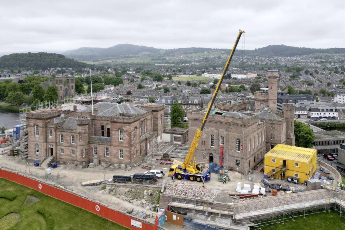 New Liebherr mobile cranes for Scotland