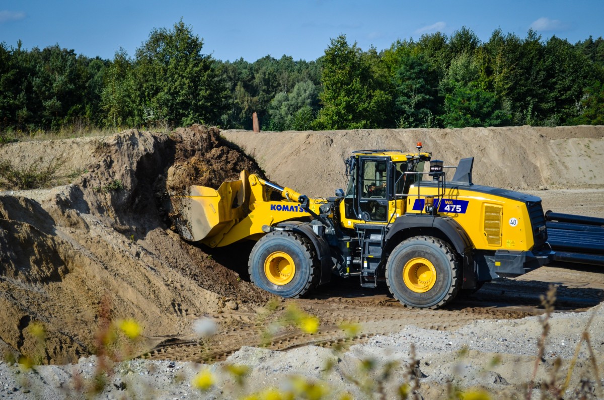 Komatsu Europe lancia le pale gommate WA475-11 e WA485-11