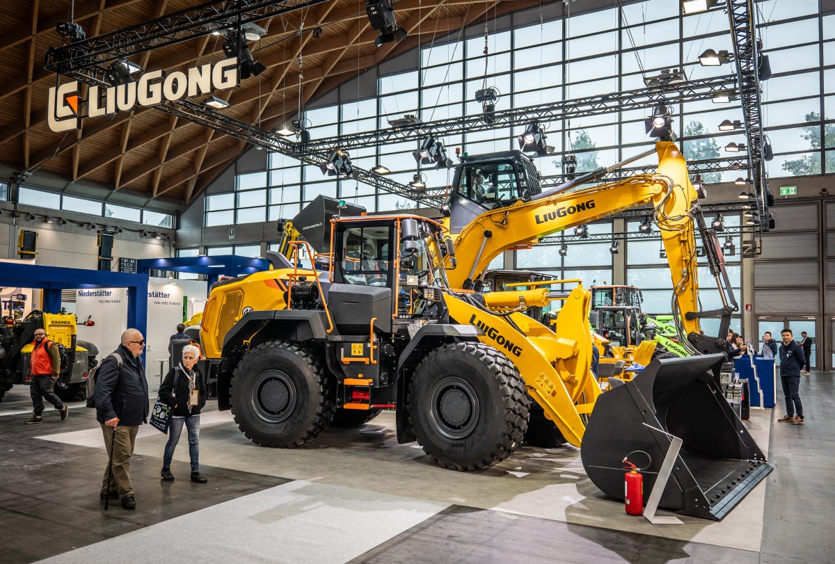 La tecnologia BEV di LiuGong a Ecomondo 2024