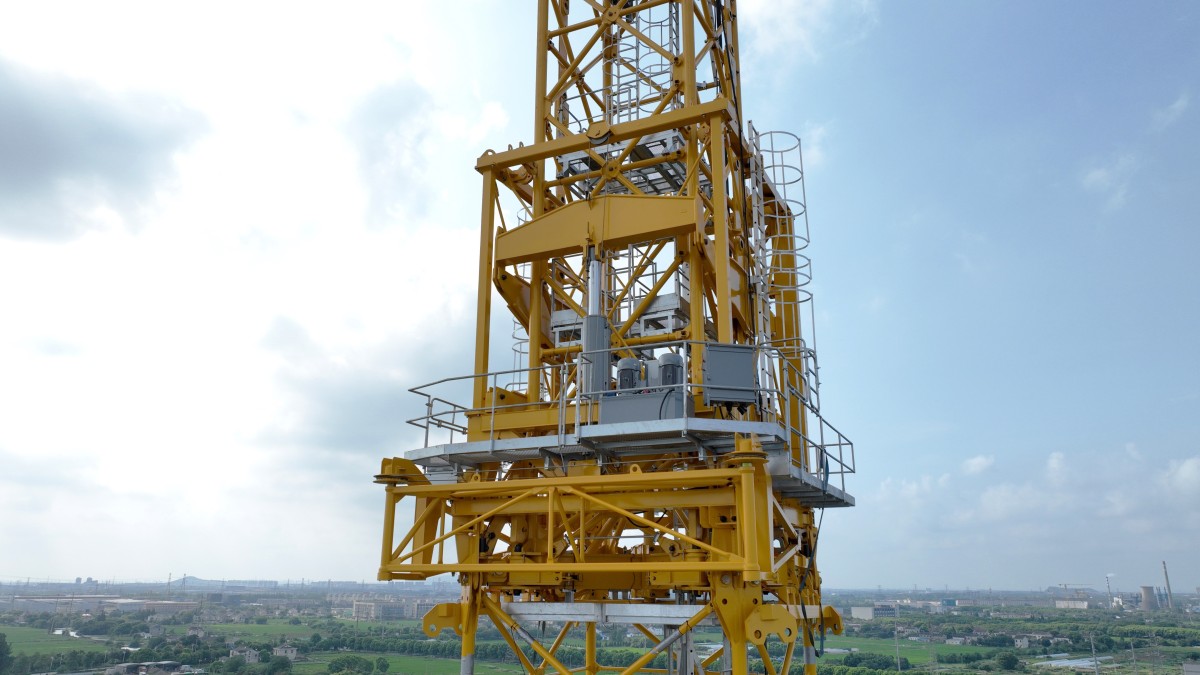 /storage/2024/12/manitowoc-launches-largest-topless-tower-crane-from-asia-range-the-potain-mct-2205_674d7878acffa.jpg