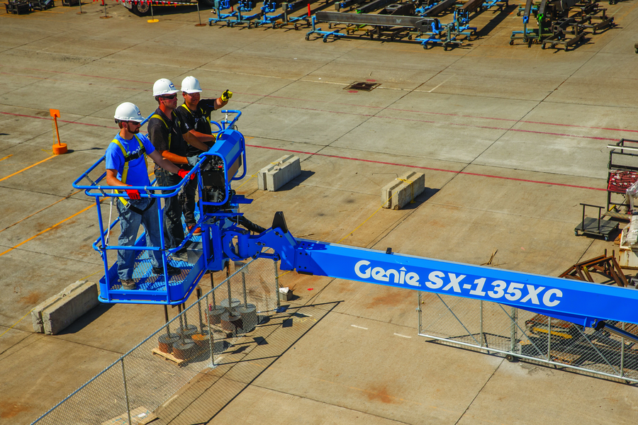 La piattaforma Genie SX-135 XC 
