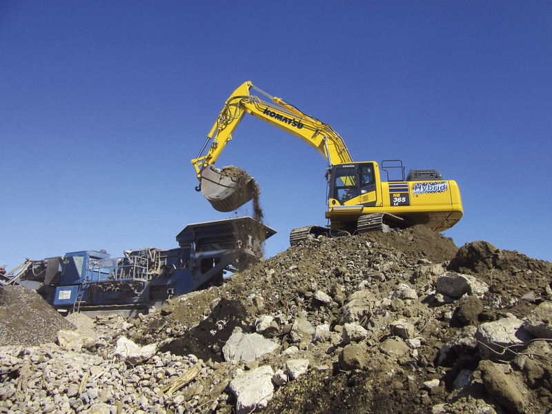 Komatsu Europe International N.V. lancia il nuovo escavatore ibrido HB365LC/NLC&#8208;3
