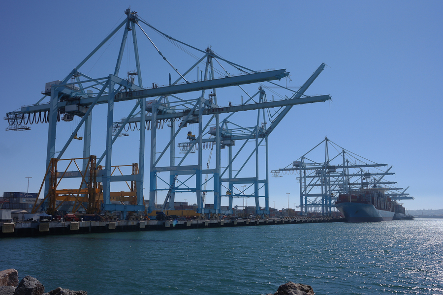SP load cells provide data for ship-to-shore crane project
